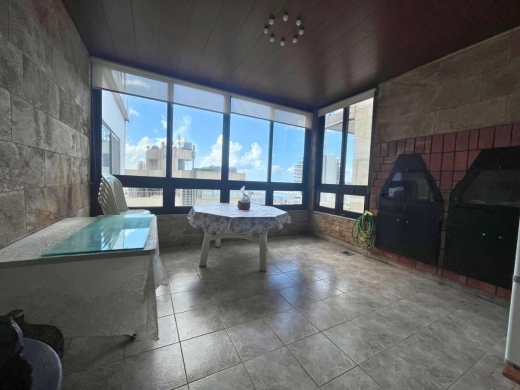 4-Bedroom Apartment with Sea View For Sale in Achrafieh, Geitawi — 9
