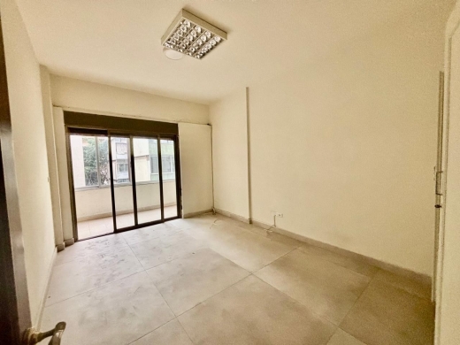 Spacious Apartment Suitable as Office For Sale in Badaro — 7