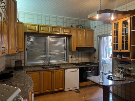 4-Bedroom Apartment For Sale in Haret Hreik — 9
