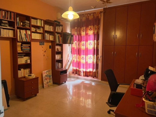 4-Bedroom Apartment For Sale in Haret Hreik — 5