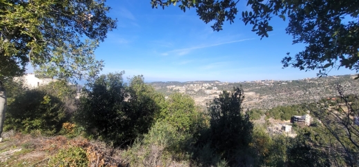A 725 SQM Land For Sale in Ghedras