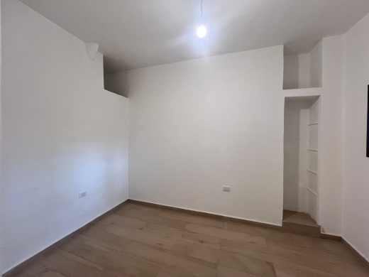 Renovated Apartment With Terrace For Sale in Ain Al Remmaneh — 4