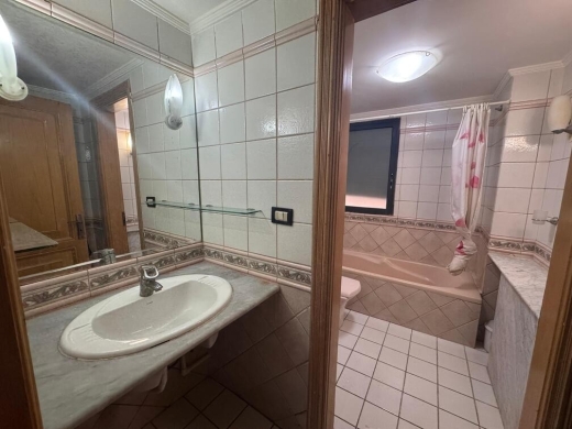 Beautiful 3-Bedroom Apartment For Sale in Ramlet Al Bayda, Beirut — 14