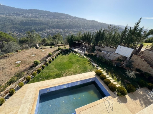 Luxurious Furnished Villa For Sale in Baabdat — 31