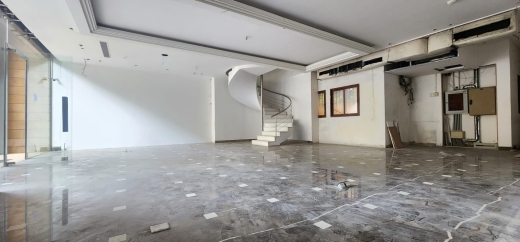 270 SQM Duplex Shop For Rent in Down Town — 2