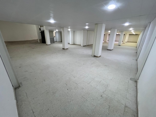 Ready to Move-in 1,500 SQM Warehouse For Sale in Tallet Al Khayat, Beirut