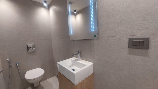 Refined Office with Private Suite/Apartment For Sale in Down Town — 13