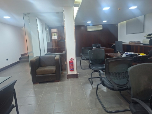 120 SQM Shop For Sale in Ain Al Mraisseh, Ras Beirut — 5