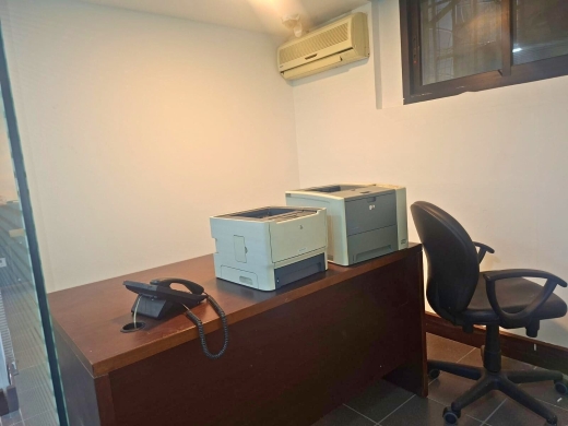 120 SQM Shop For Sale in Ain Al Mraisseh, Ras Beirut — 6