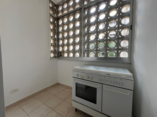 Nice 3-Bedroom Apartment For Rent in Achrafieh, Sioufi — 8