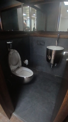 Spacious High-End Furnished Office For Rent in Sin El Fil — 6