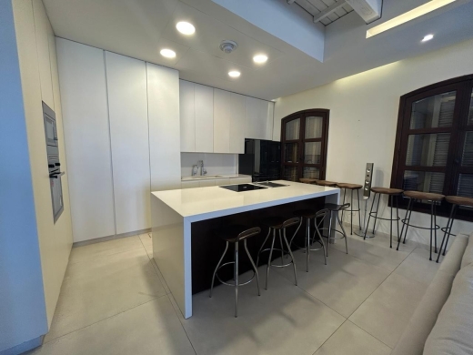 Furnished One Bedroom Apartment with Sea View For Rent in Down Town — 2
