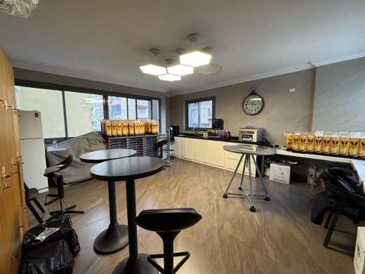 Spacious 3-Bedroom Apartment For Sale in Tayouneh, Near Hippodrome — 2