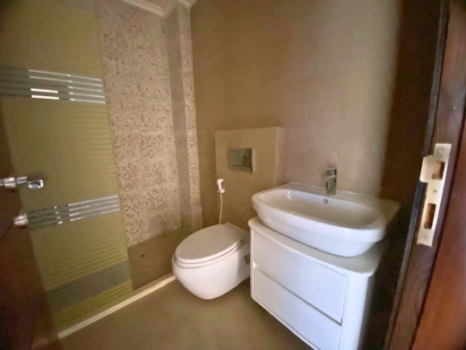 3-Bedroom Apartment with Open View for Sale in Spears, Ras Beirut — 5