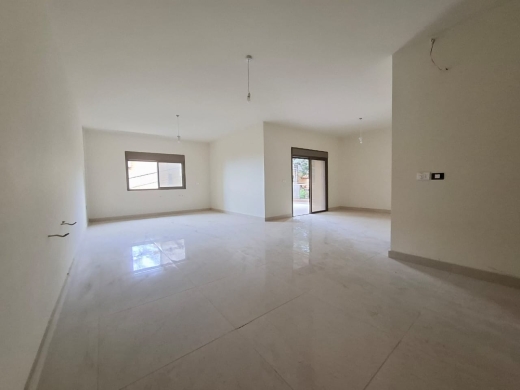 Spacious Lovely 3-Bedroom Apartment For Rent in Ballouneh