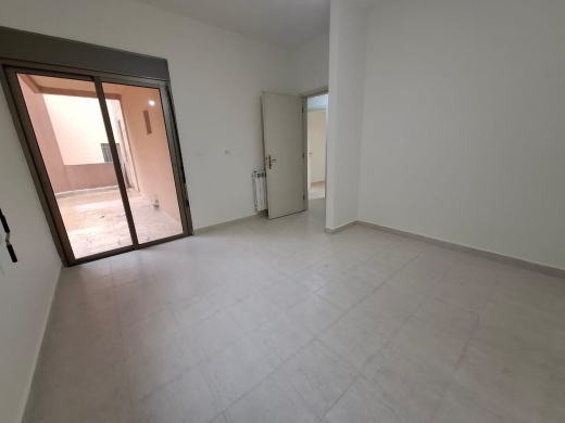 Spacious Apartment with Terrace For Sale in New Shayle — 12