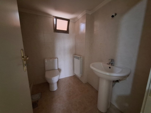 Spacious Apartment with Terrace For Sale in New Shayle — 15