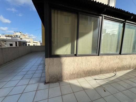 Spacious Apartment With Terrace For Sale in Dekweneh — 15