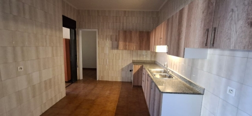 Spacious Apartment For Rent in Qannabet Broumana — 3