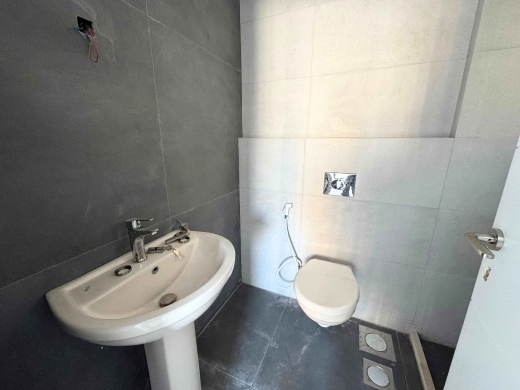 Bright Apartment For Sale in Tarik El Jdideh, Mazraa — 6