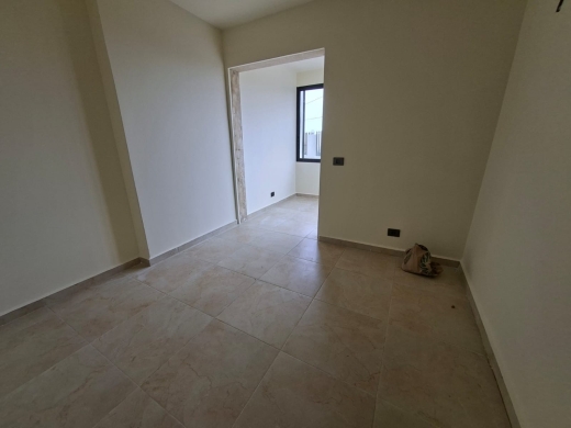 Simplex Apartment For Sale In Blat with a Large Terrace — 2