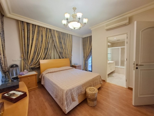 Spacious Triplex With Panoramic Sea View And Terrace For Rent in Sahel Alma — 20