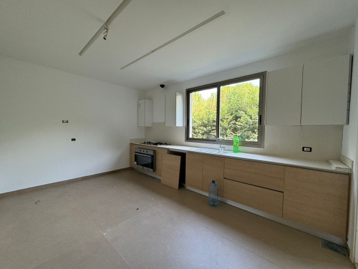 Luxurious High-End Finishing Apartment With Terrace for Sale In Monteverde — 14