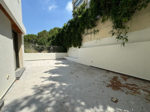 Luxurious High-End Finishing Apartment With Terrace for Sale In Monteverde — 4