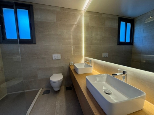Luxurious High-End Finishing Apartment With Terrace for Sale In Monteverde — 6