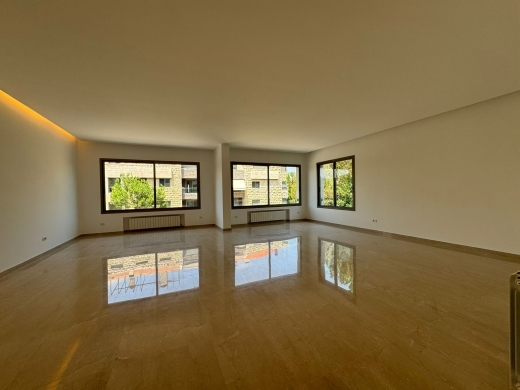 Luxurious High-End Finishing Apartment With Terrace for Sale In Monteverde — 2