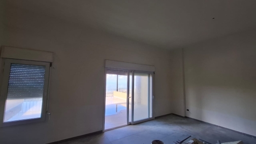 3-Bedroom Apartment For Sale In Hboub With An Easy Access To The Main Road — 5