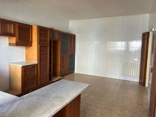 Spacious Apartment For Sale in Dawhet Aramoun — 3