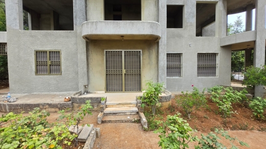 Under-Construction Building For Sale in Ballouneh — 7