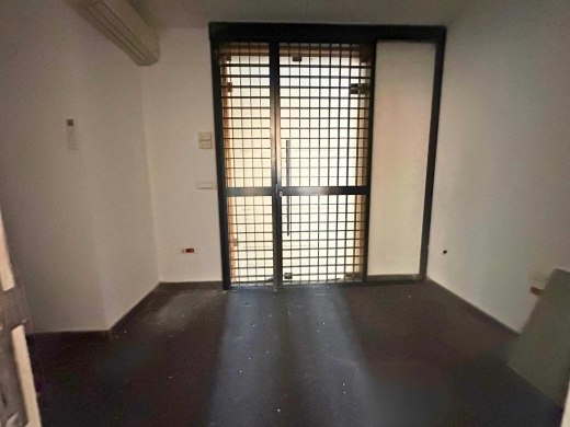 100 SQM Office For Rent in a Select Building in Down Town — 2