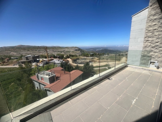 Luxurious Town House For Sale in Faqra Club with a Spacious Terrace — 5