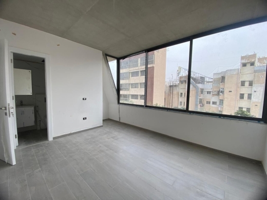 Brand New 2-Bedroom Apartment For Sale in Great Location in Spears, Ras Beirut — 5