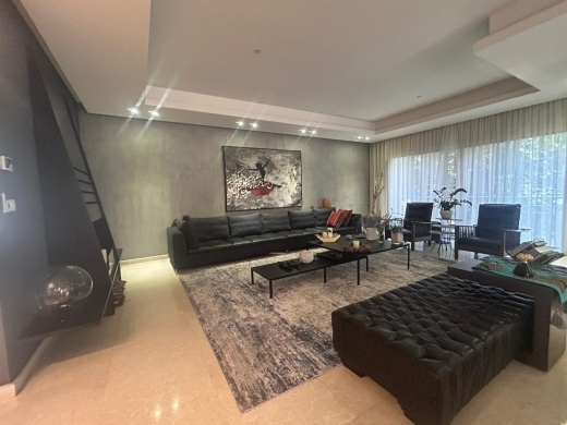 Elegant Apartment For Sale in Clemenceau, Ras Beirut — 3
