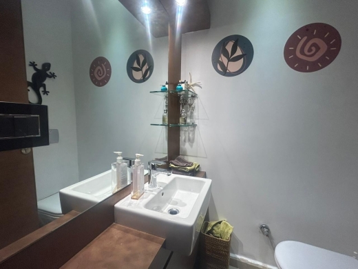 Elegant Apartment For Sale in Clemenceau, Ras Beirut — 15