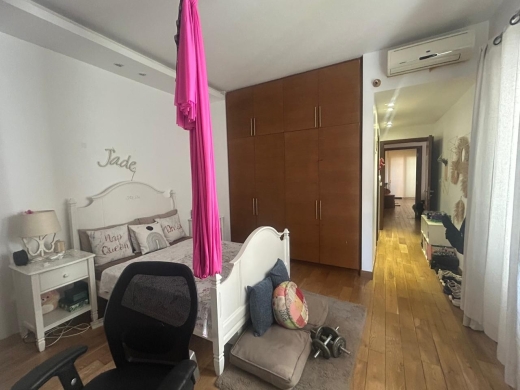 Elegant Apartment For Sale in Clemenceau, Ras Beirut — 13