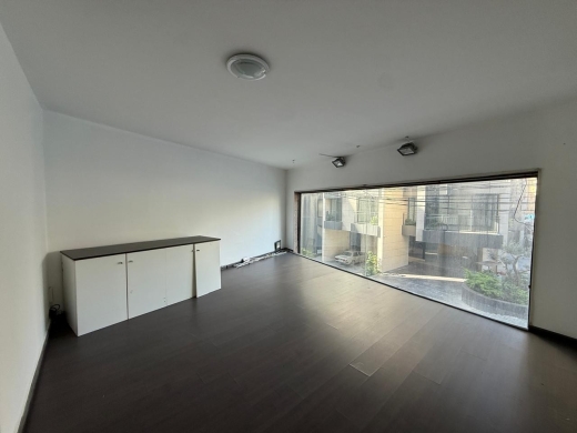 80 SQM Shop For Rent in Achrafieh, Sassine