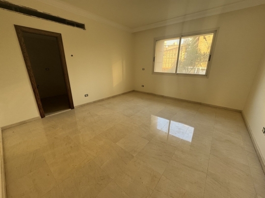 Spacious Apartment For Sale in Ramlet El Bayda — 6