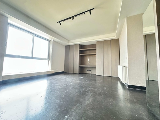 High-End Apartment with Sea View For Sale in Clemenceau, Ras Beirut — 8
