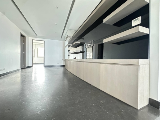 High-End Apartment with Sea View For Sale in Clemenceau, Ras Beirut — 4