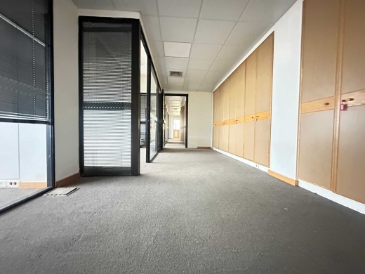160 SQM Office For Rent in Prime Location Dora