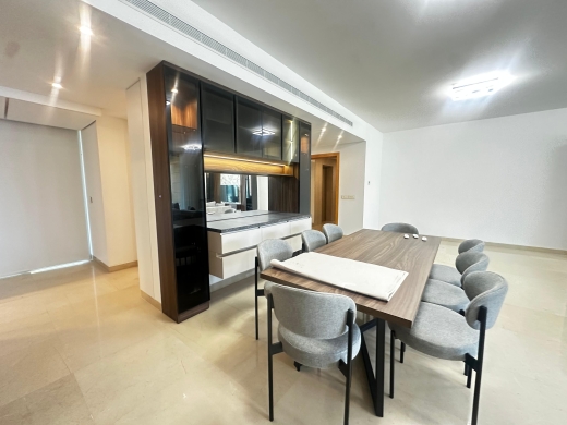 High-End 2-Bedroom Apartment For Rent in Down Town — 2
