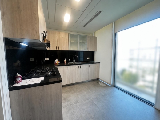 High-End 2-Bedroom Apartment For Rent in Down Town — 3