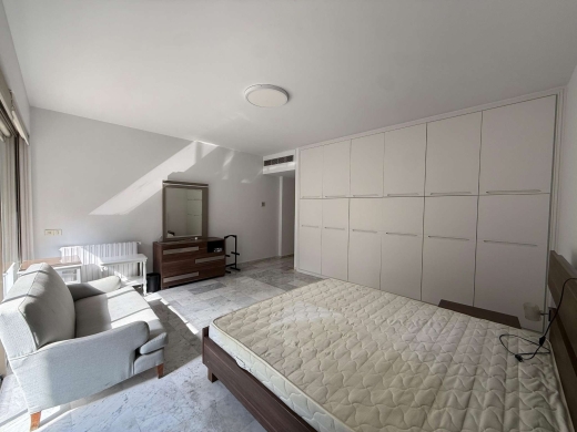 Elegant 4-Bedroom Apartment For Rent in Select area of Achrafieh, Carré D'or — 11