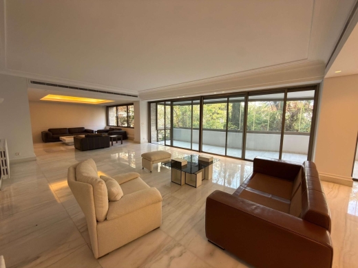 Elegant 4-Bedroom Apartment For Sale in Select area of Achrafieh, Carré D'or — 4