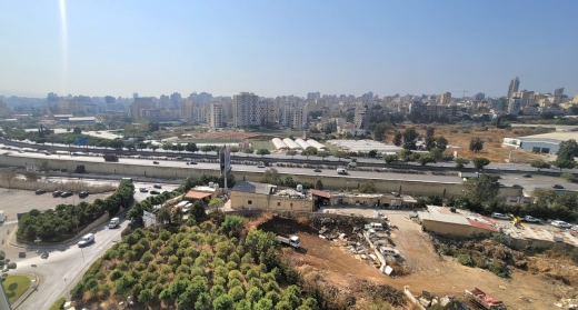 Furnished Office For Rent In A Well Known Business Center in Horsh Tabet — 10