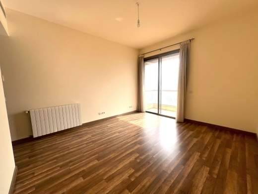Modern & Spacious Apartment For Sale in Achrafieh, Sioufi — 9